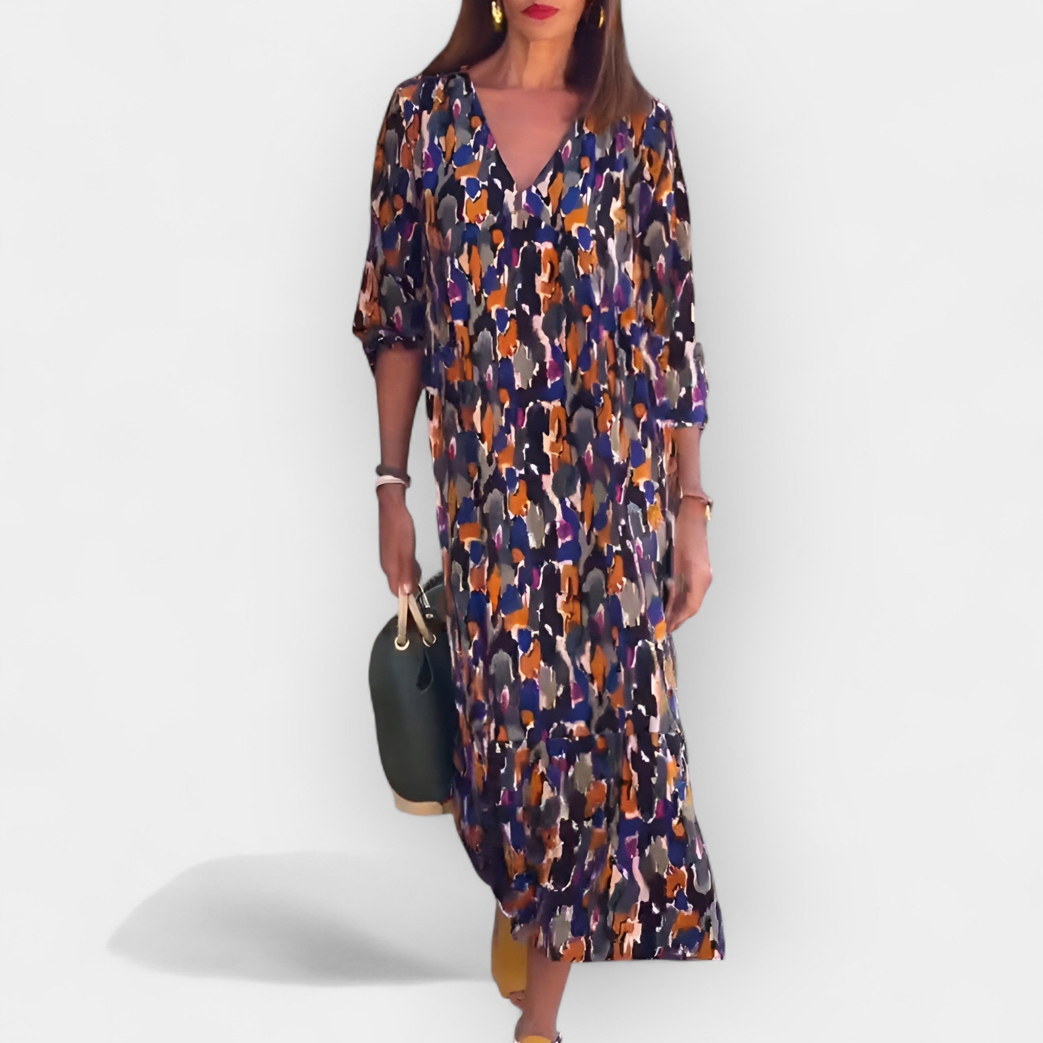 Rochie cu decolteu în V și design retro