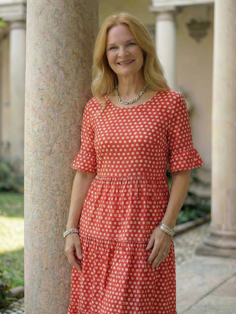 Arlo | Rochie Midi Cu Puncte, Stratificată, Mâneci Scurte