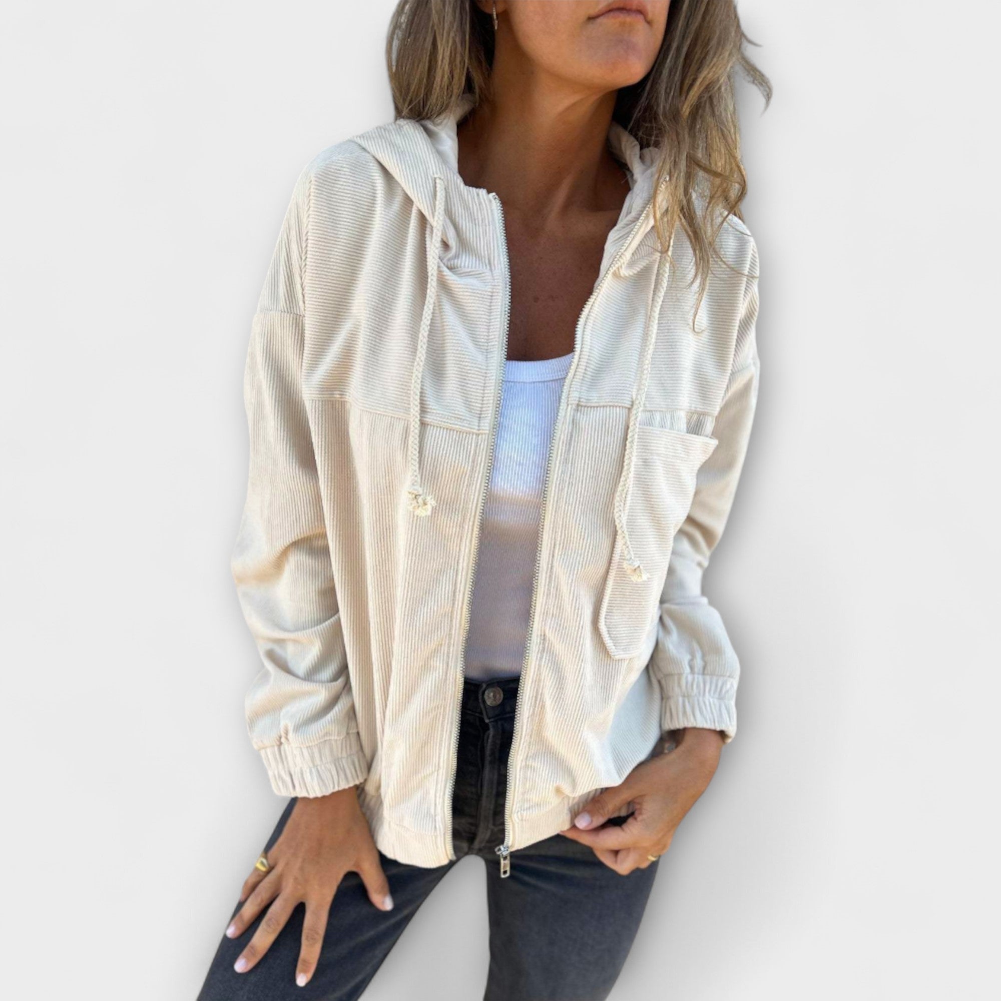 Ella - Hooded form made of embroidered fabric with a zipper