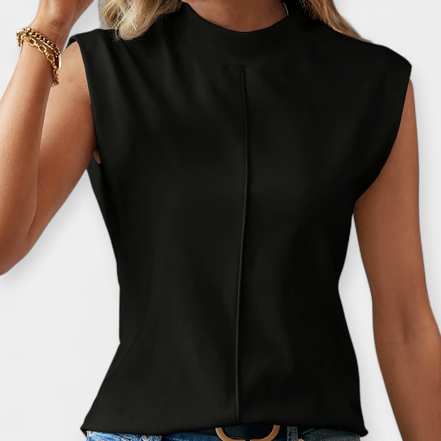 Top elegant fără mâneci