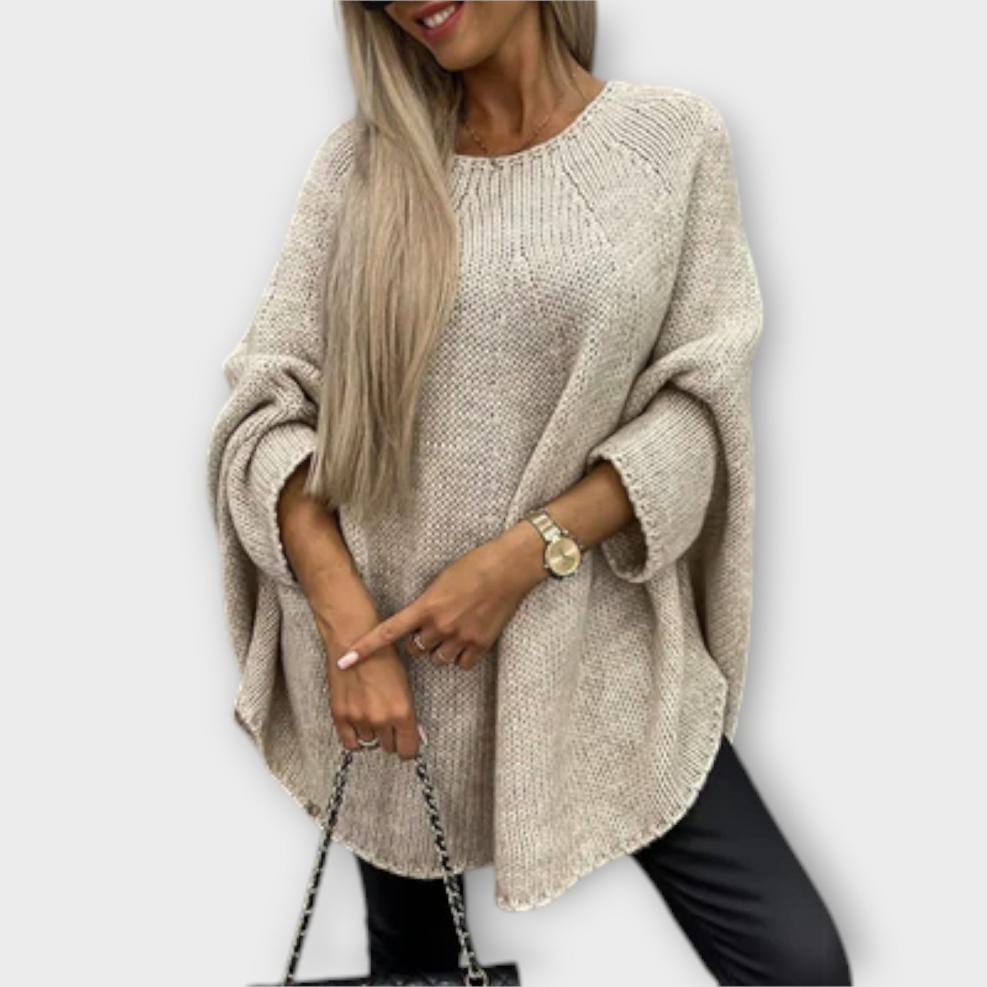 Izabelė - Elegant Women's Sweater with Round Neckline
