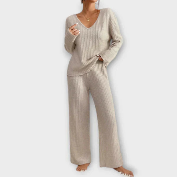 Domantė - Elegant 2-Piece Set