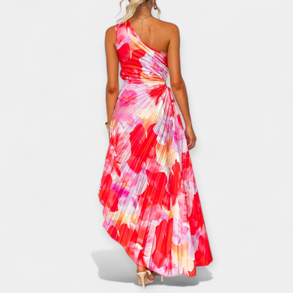Rochie cu design asimetric