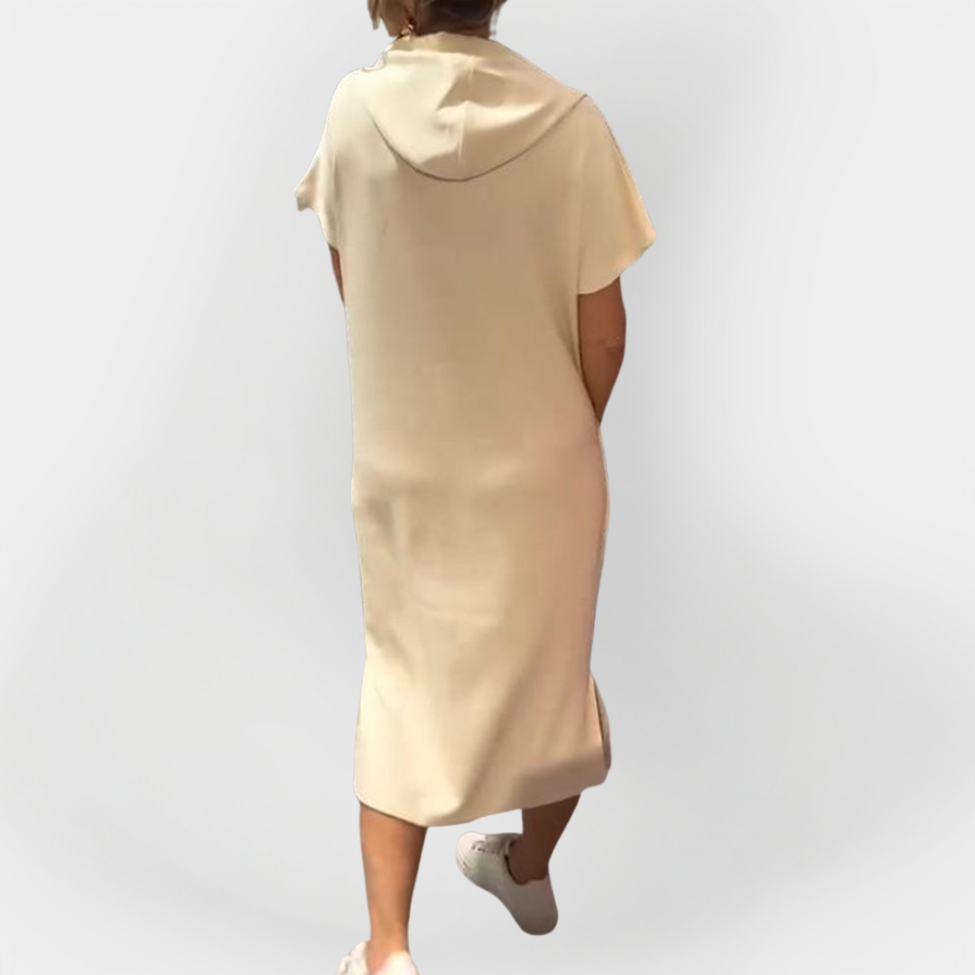 Rochie de zi cu zi cu glugă