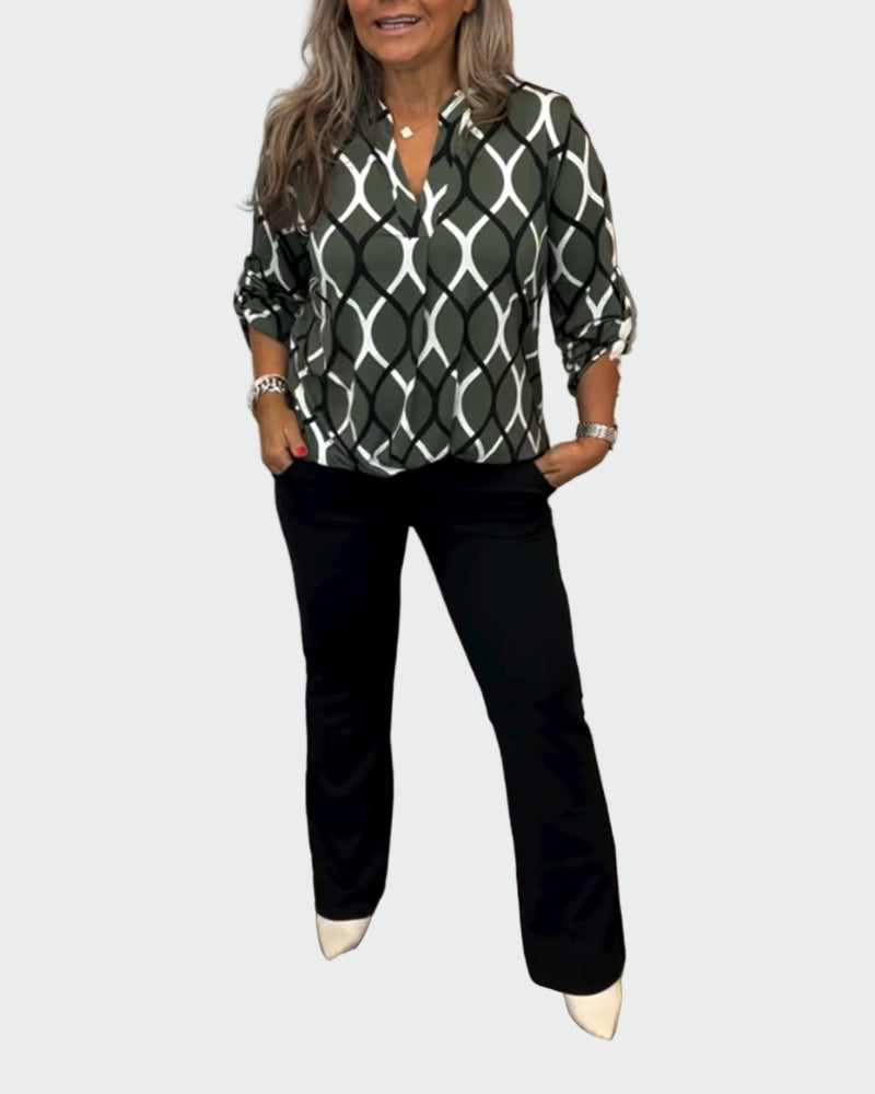 Tricou cu design grafic