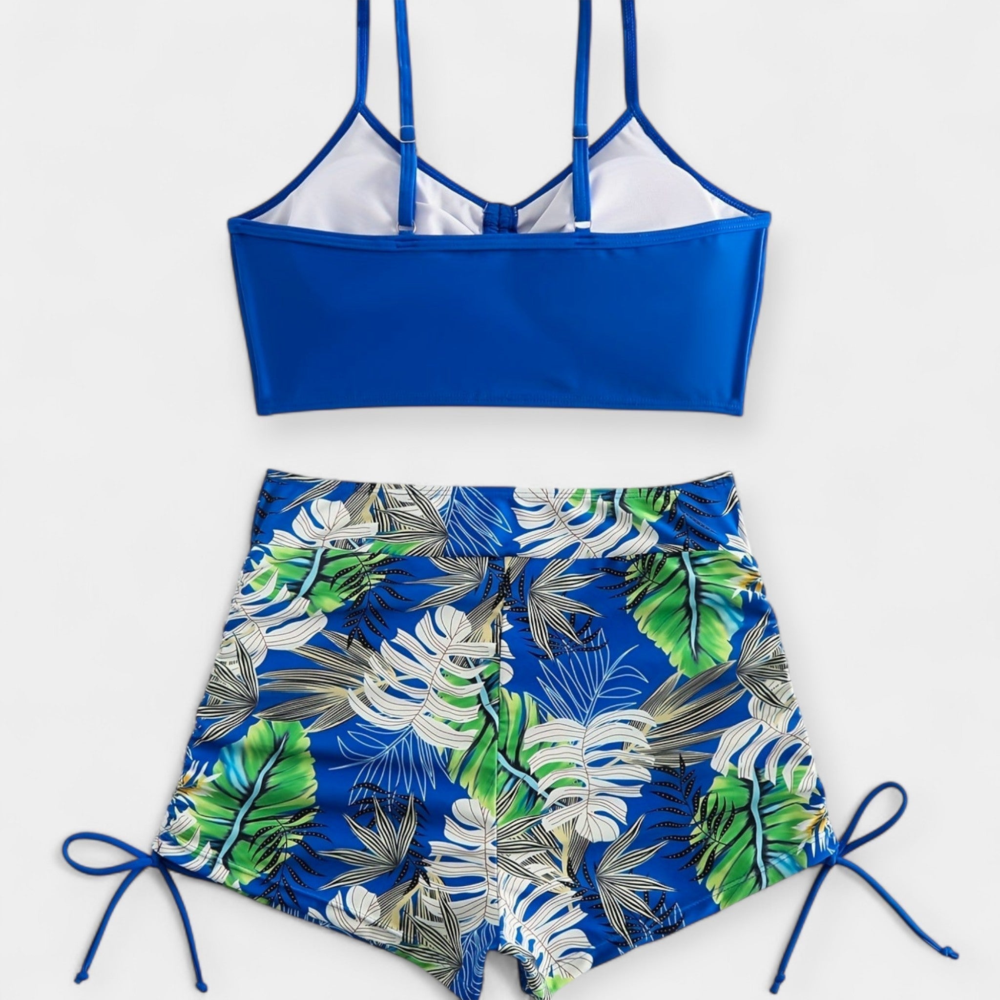 High-Waisted Bikini with Tropical Pattern and Straps