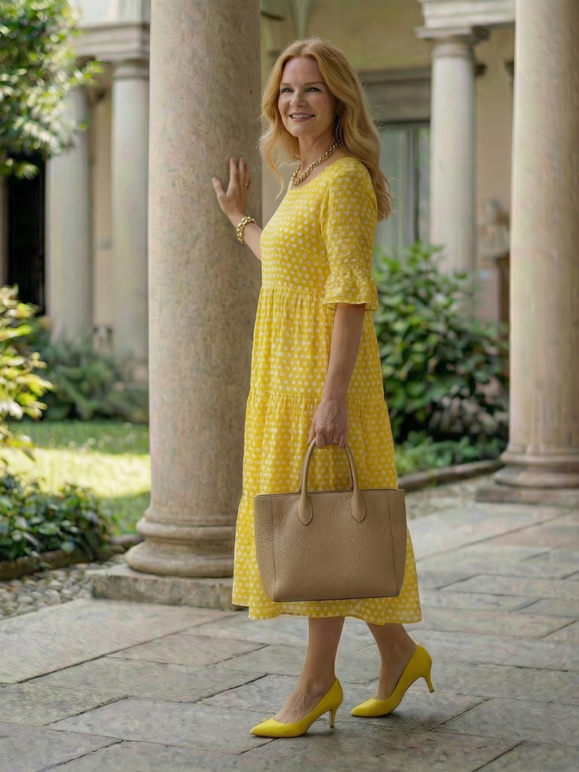 Arlo | Rochie Midi Cu Puncte, Stratificată, Mâneci Scurte
