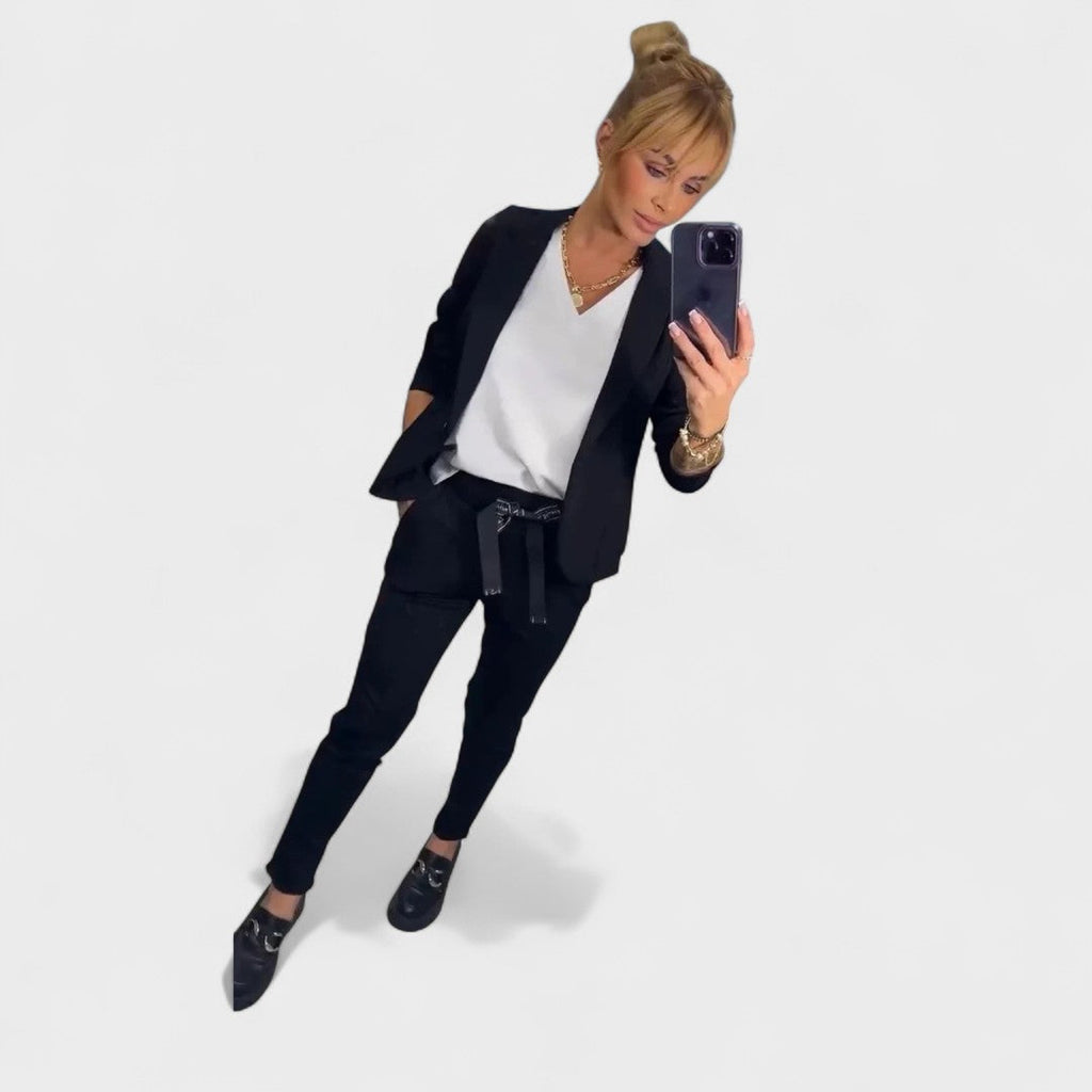 Karolina - Set croit la comandă cu sacou moale și pantaloni sport largi