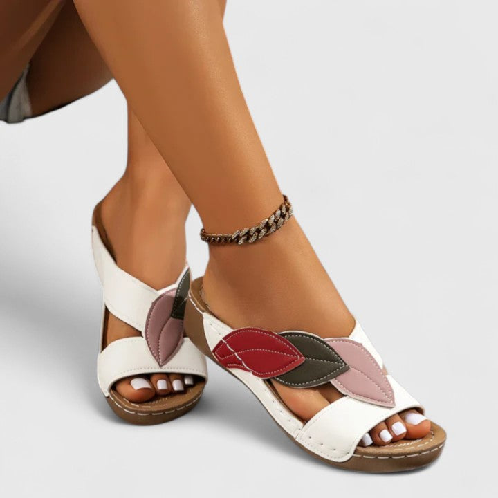 BONNIE | ORTHOPEDIC SANDALS