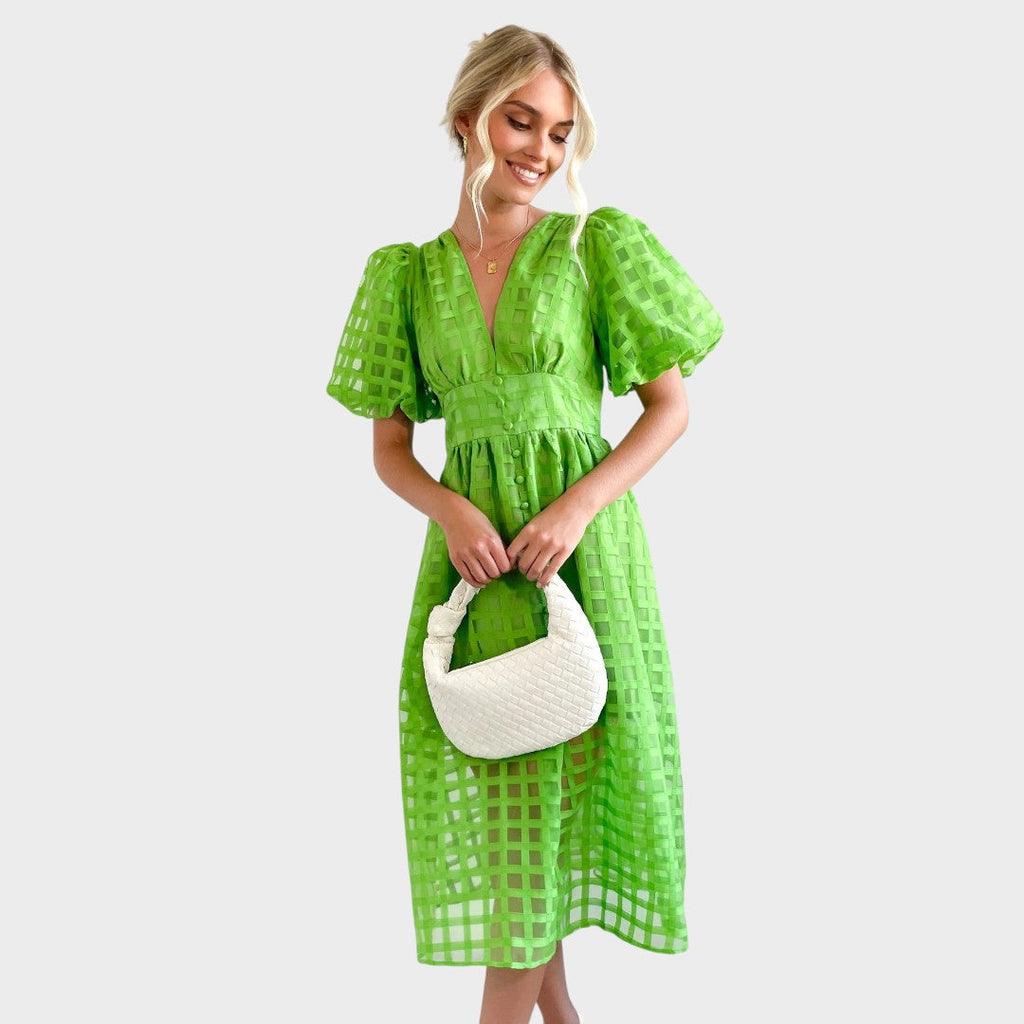 Julia™ | Rochie din dantelă cu mâneci clopot