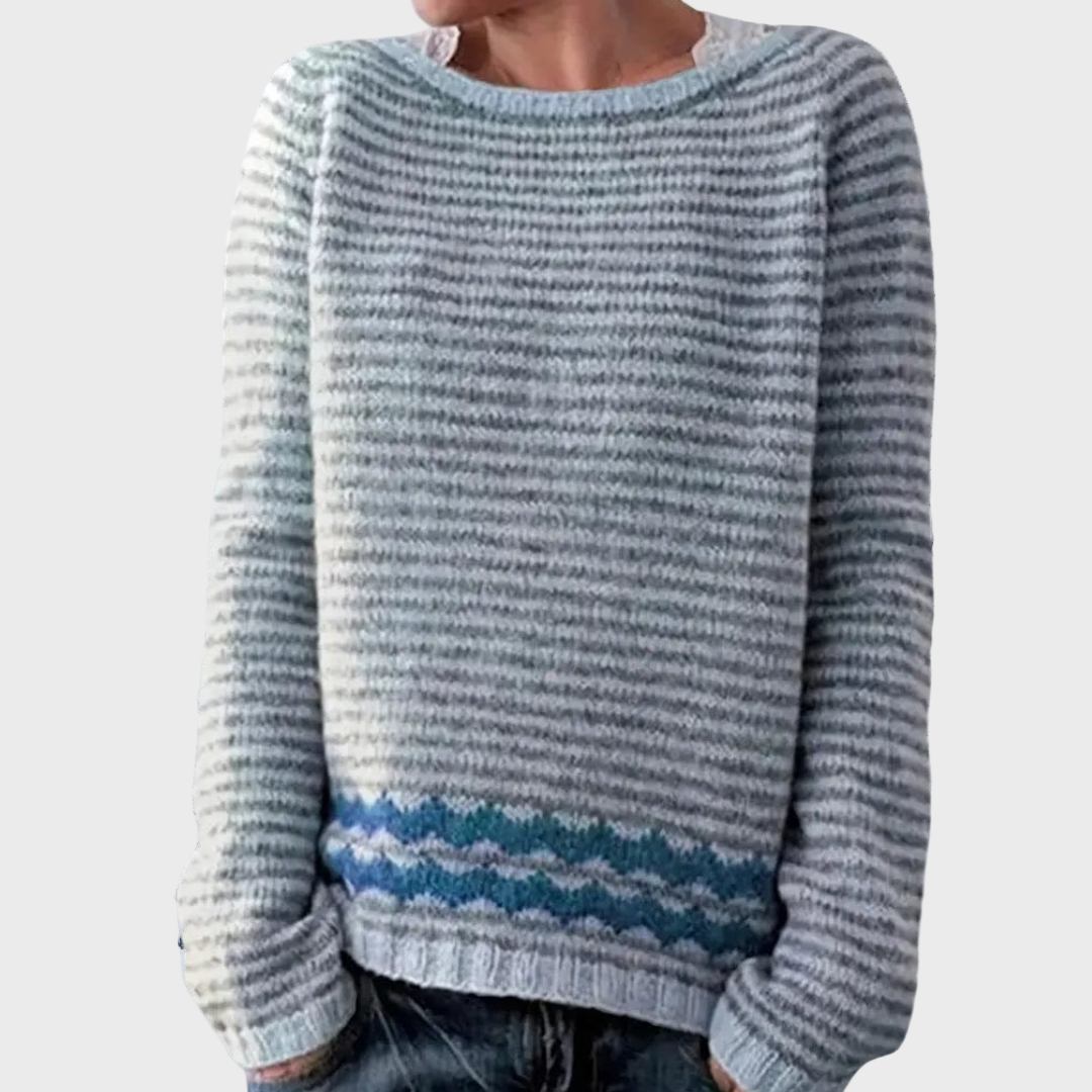 Pulover tricotat cu guler înalt și model cu dungi