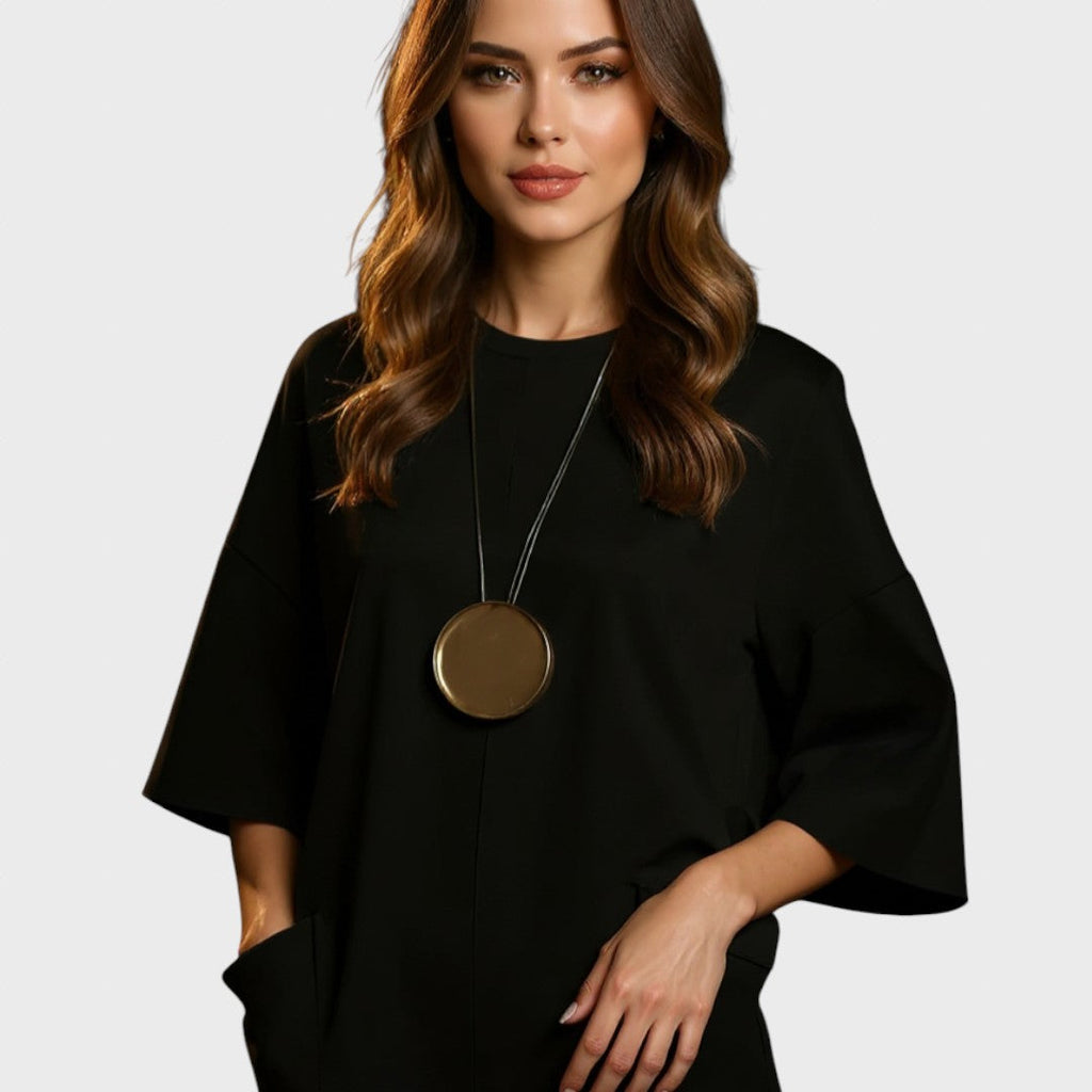 Zemyna | Salopetă stil oraș – Elegantă și fără efort 