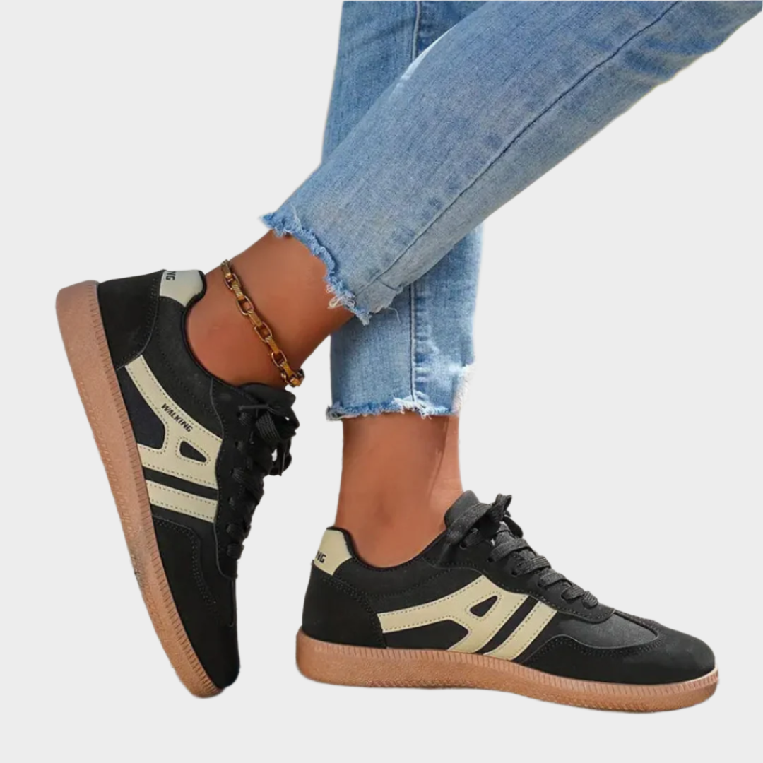 Pantofi sport cu detalii retro