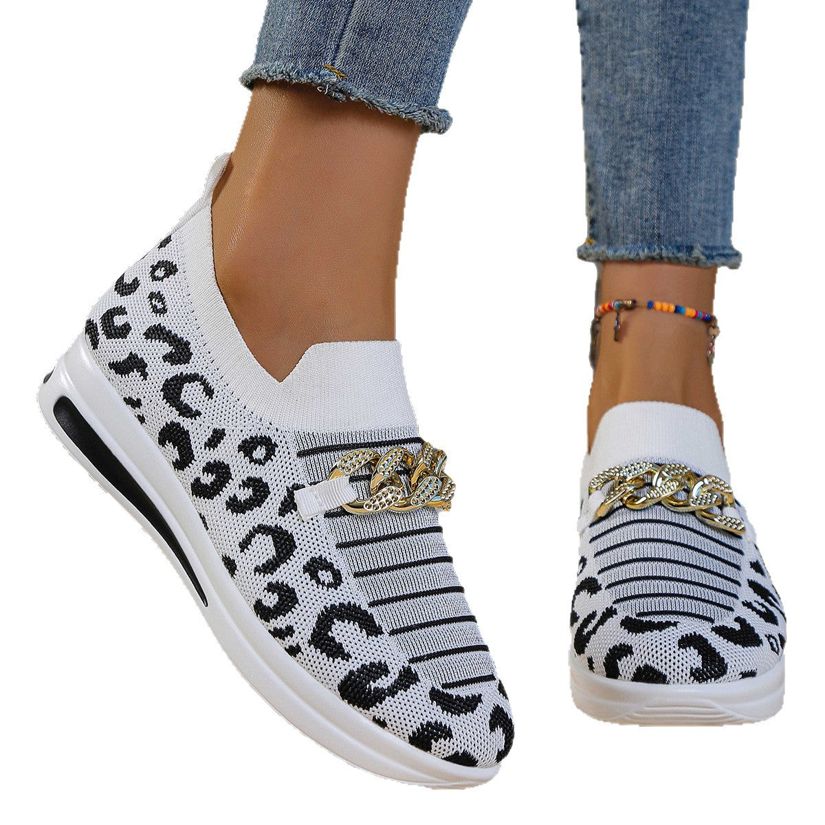 Stella - Adidași slip-on cu imprimeu leopard și detaliu lanț auriu