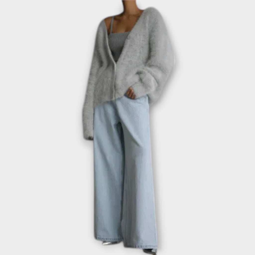Dalia - Elegant Cardigan