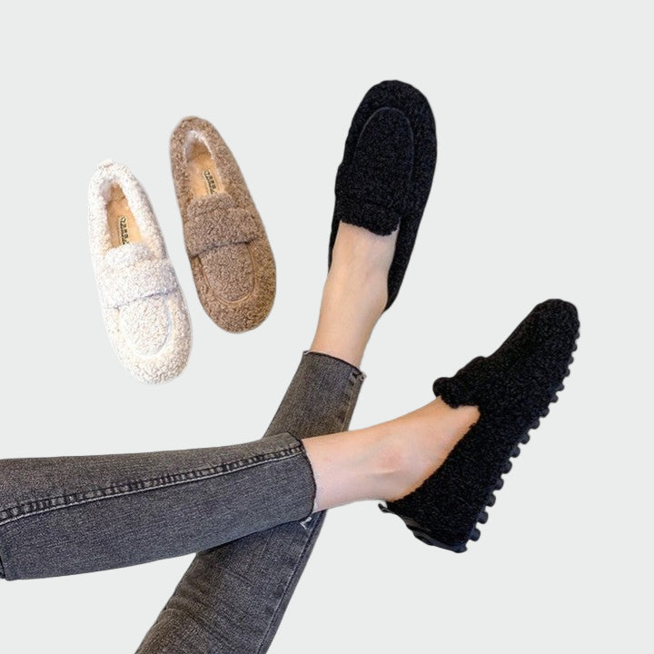 Pantofi slip-on călduroși cu design elegant