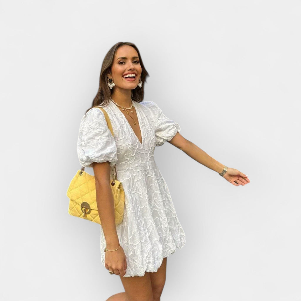 Rochie albă deschisă
