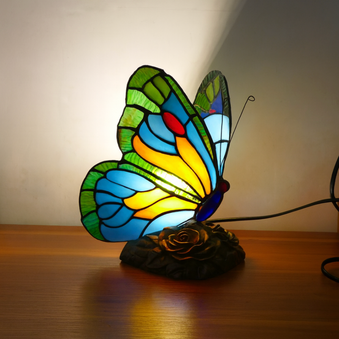 Lampă Tiffany Fluture