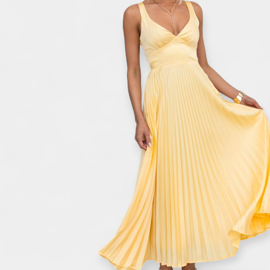 Rochie maxi galbenă cu spate deschis