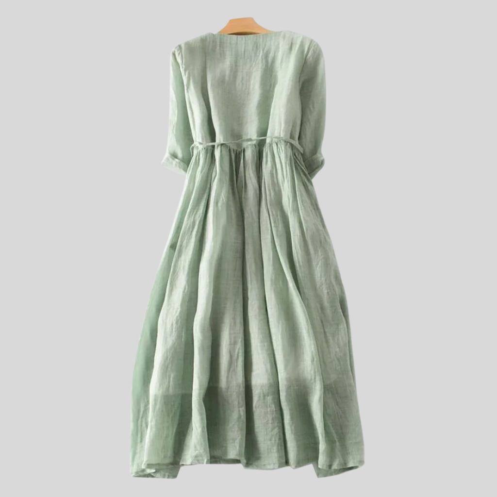 Rochie lungă minimalistă