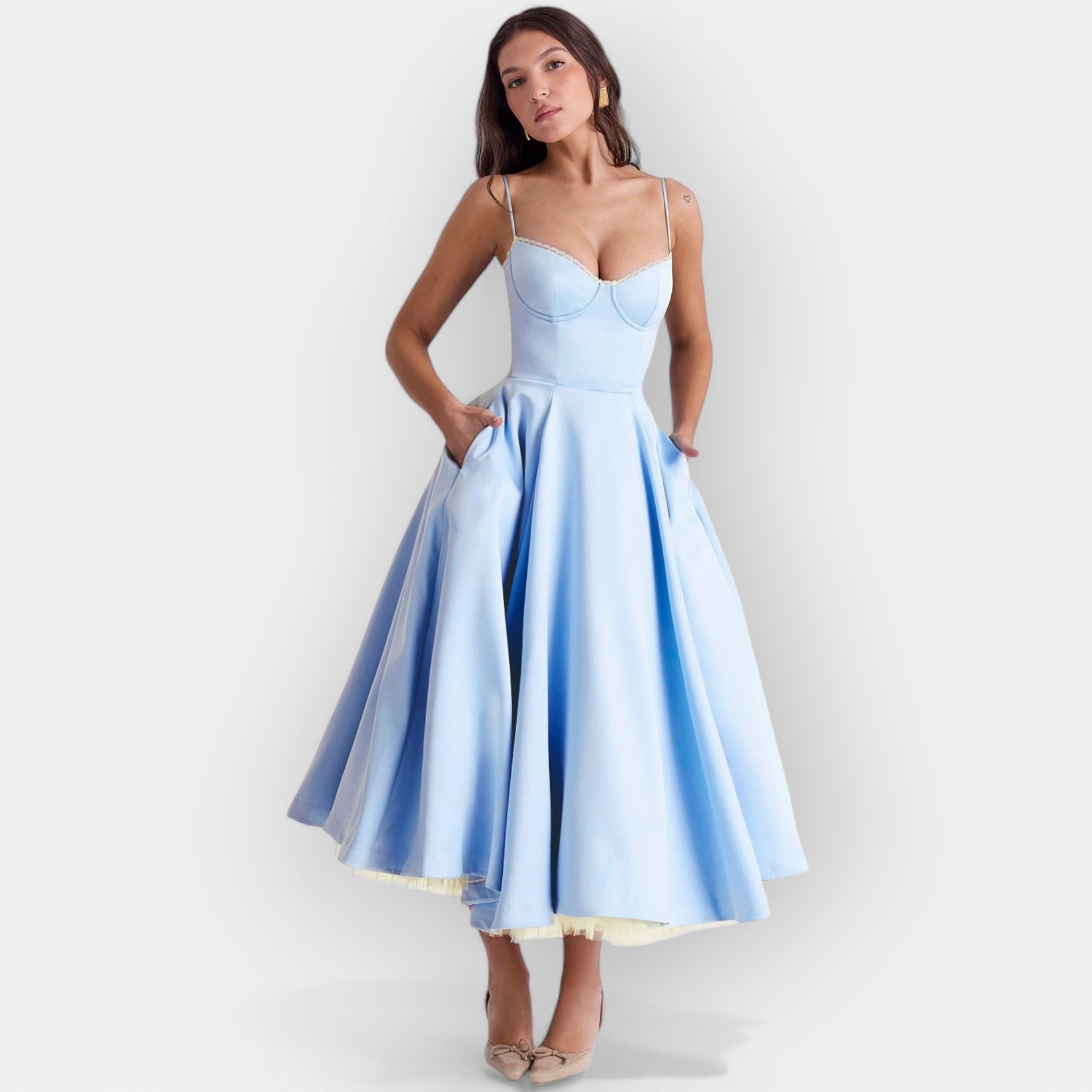 Rochie midi elegantă cu linie elegantă