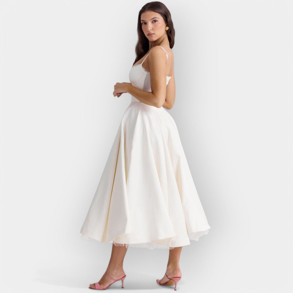 Rochie midi albă minimalistă