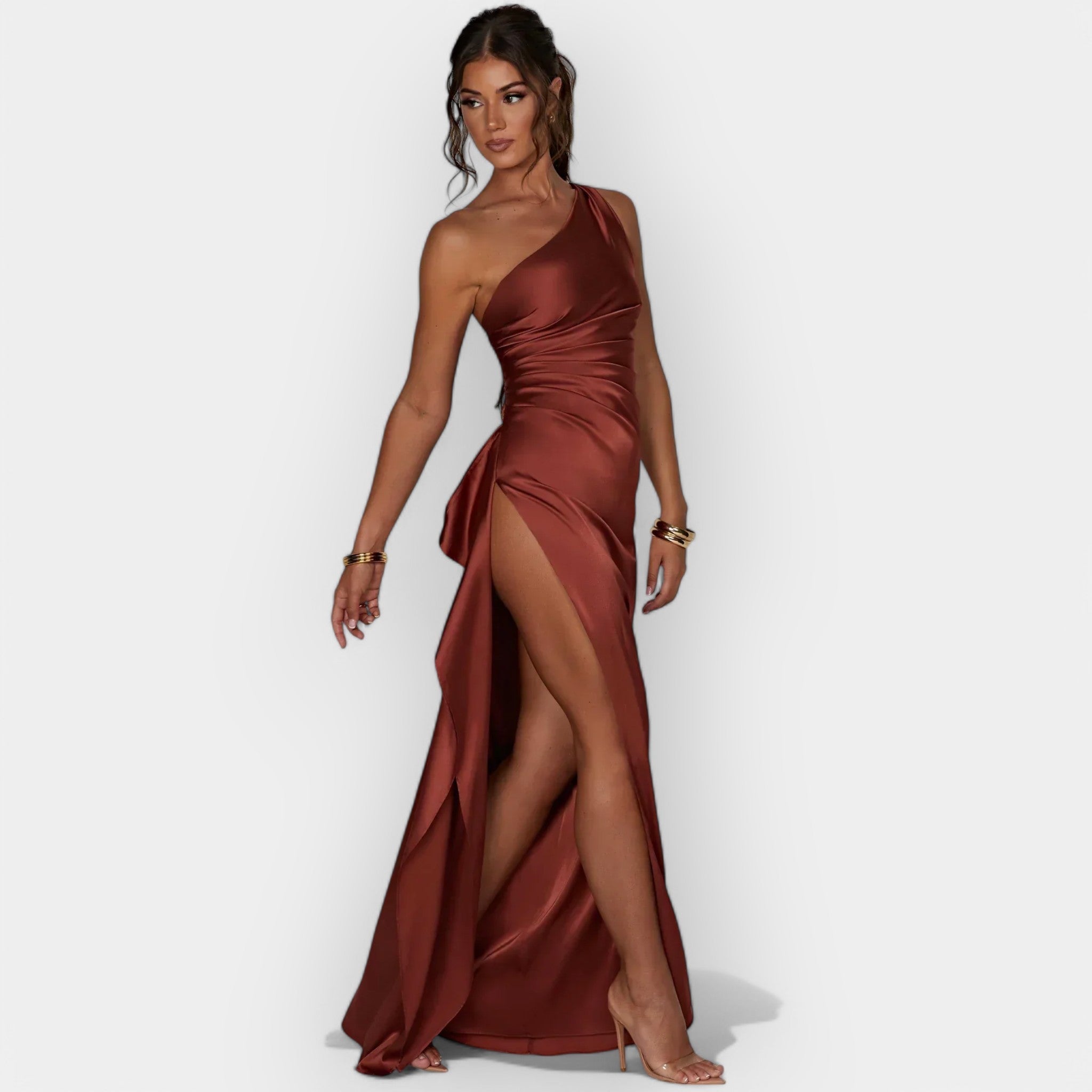 Rochie de satin pentru seri aristocratice