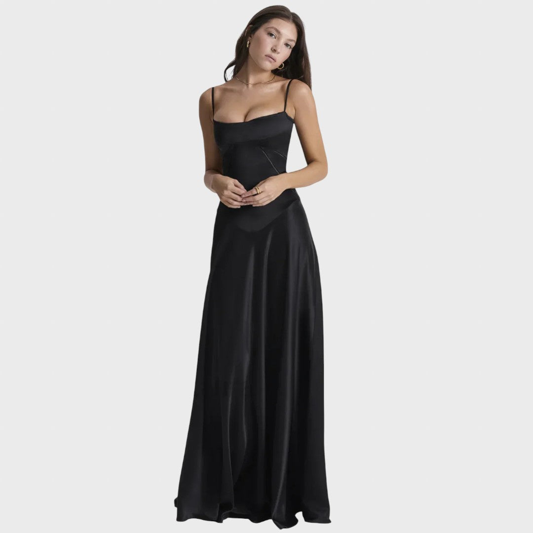 Petronėlė | Black Lace Charming Long Dress