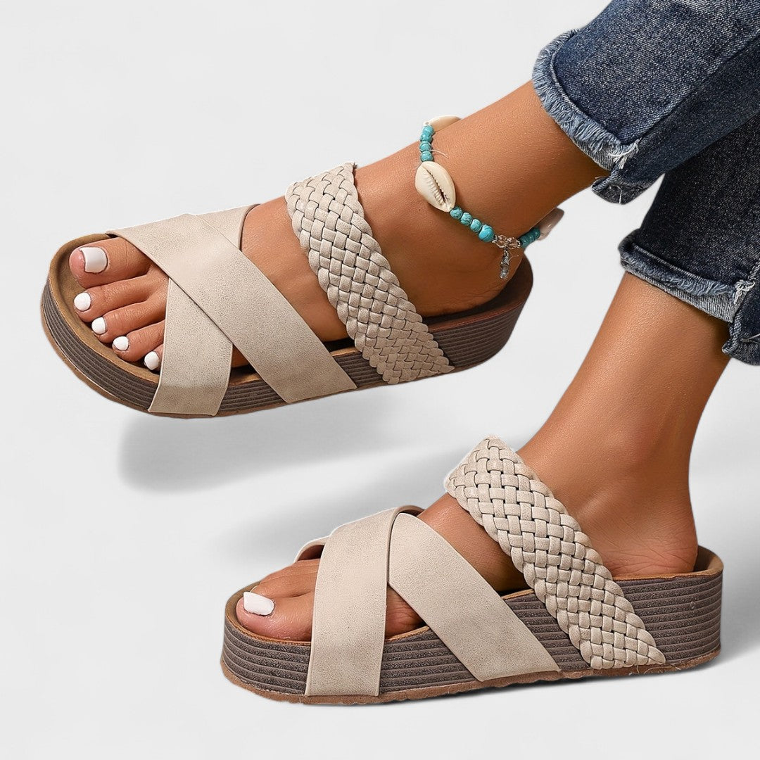 Buta - Orthopedic Leather Sandals
