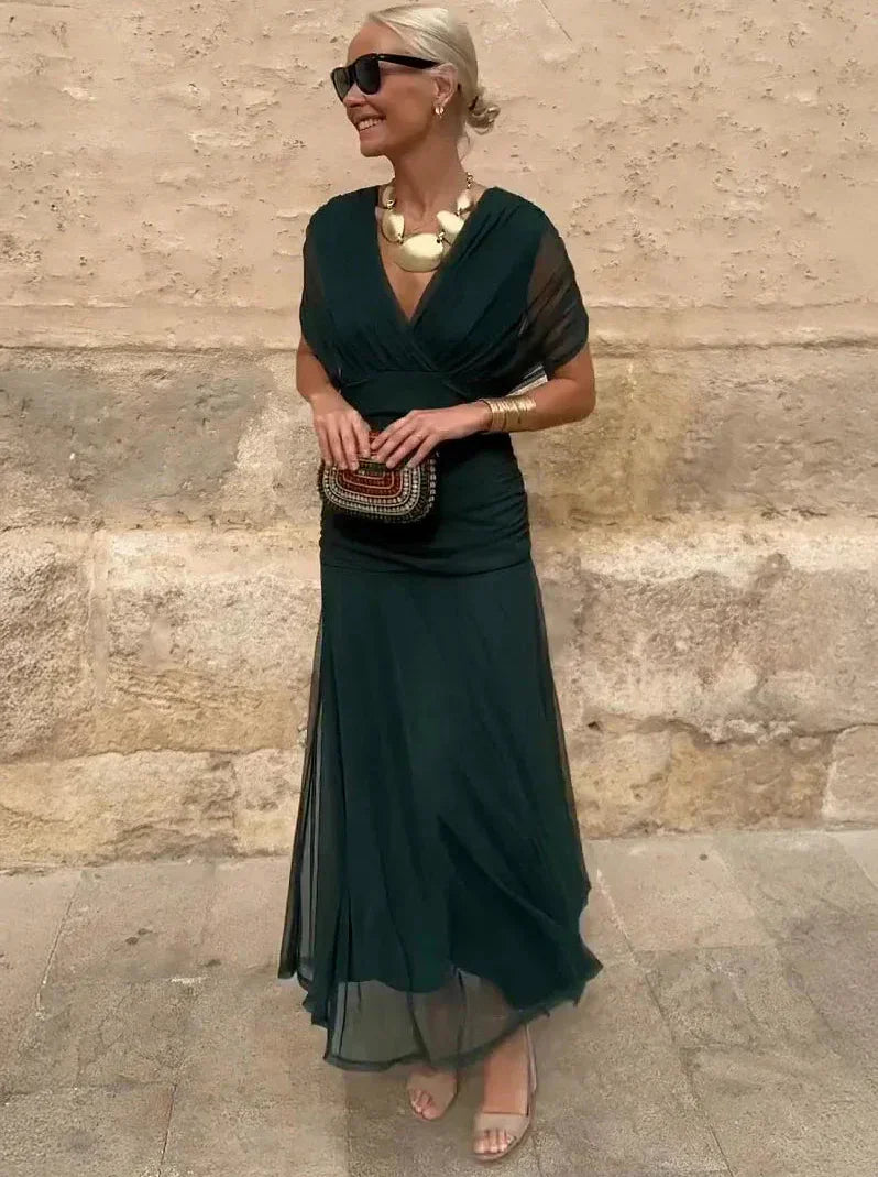 Lilly – Flowing Midi Dress