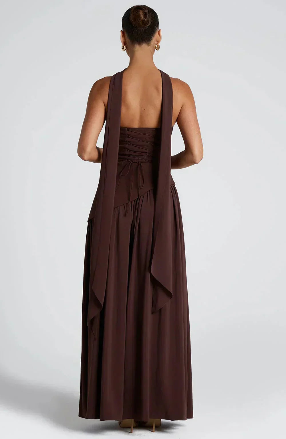 Rochie maxi cu o clasă care uimește