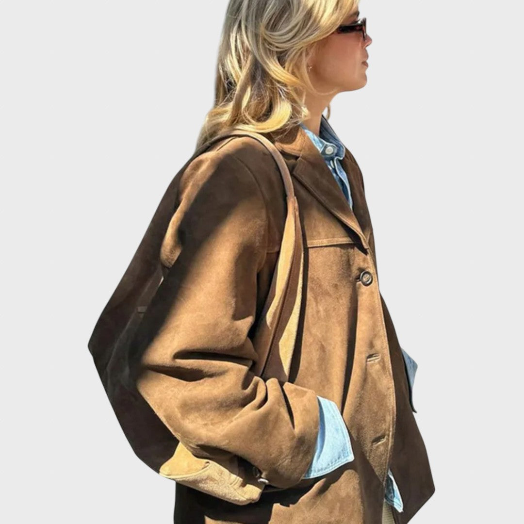 Dana | Oversized autumn suede jacket with a simple closure