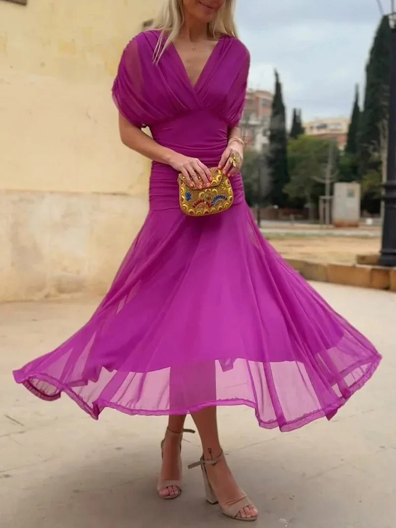 Lilly – Flowing Midi Dress