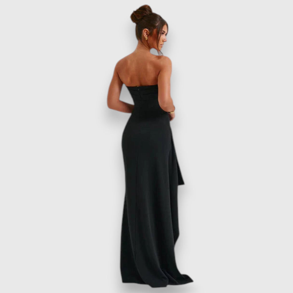 Rochie de damă cu crăpătură 